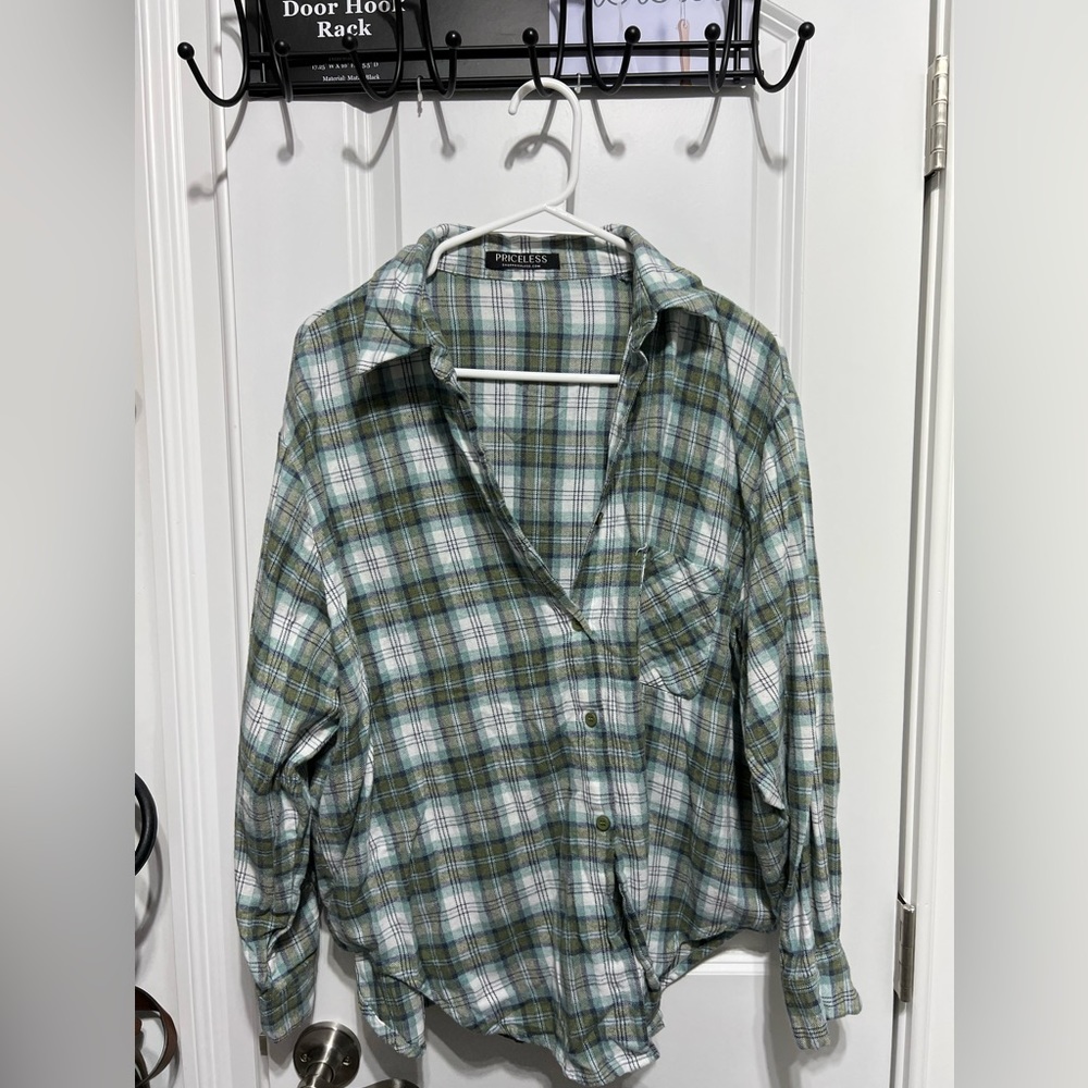 Shop Priceless flannel, green, small